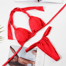 Cargar imagen en el visor de la galería, Low Waisted - Bikini color rojo de dos piezas