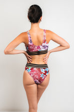 Cargar imagen en el visor de la galería, High Waisted - Bikini Burgundy Floral