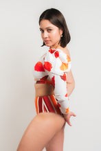 Cargar imagen en el visor de la galería, High Waisted - Beige con print de flores