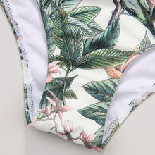 Cargar imagen en el visor de la galería, High Waisted - Verde con flores y vuelos
