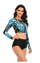 Cargar imagen en el visor de la galería, High Waisted - Long sleeve leaves print black suit
