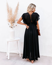 Cargar imagen en el visor de la galería, Long Black Boho Dress Slubbed
